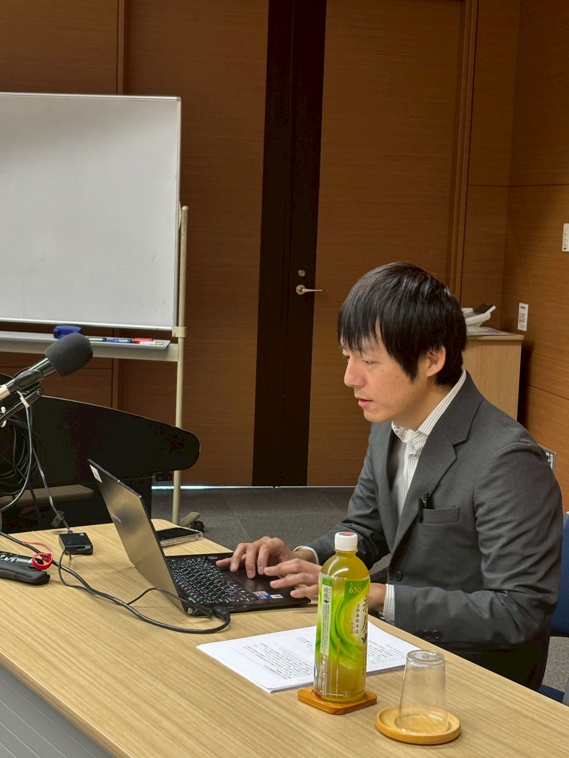 実演を交えた解説